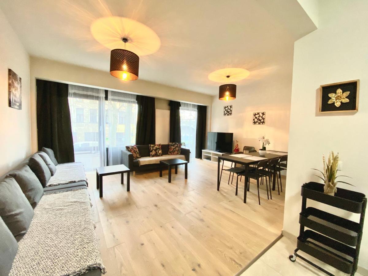 Brial Apartment 2 Bedrooms, Antwerpen Exteriör bild